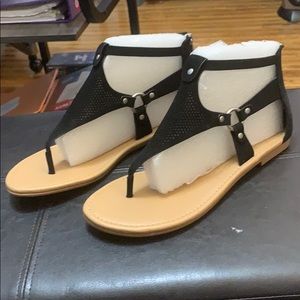 Black sandals